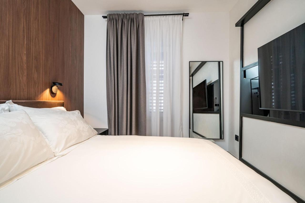 Apartament Agape Old Town-luxury Two Bedroom *